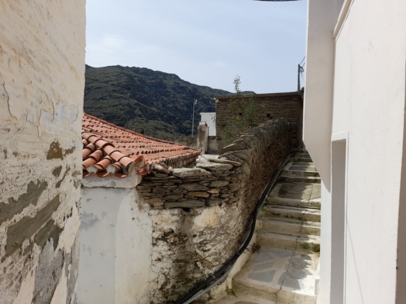 Πέτρινη παραδοσιακή κατοικία 131 τ.μ.