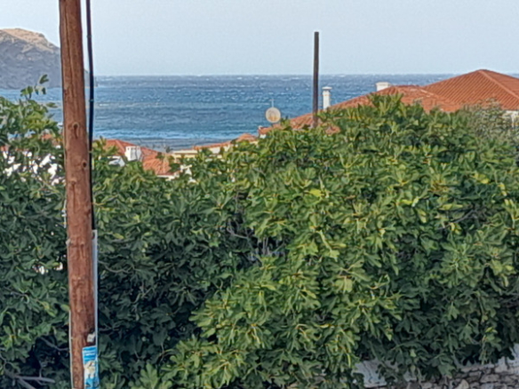 Προνομιακό οικοδομήσιμο οικόπεδο 139 m2 στην Χώρα Άνδρου.