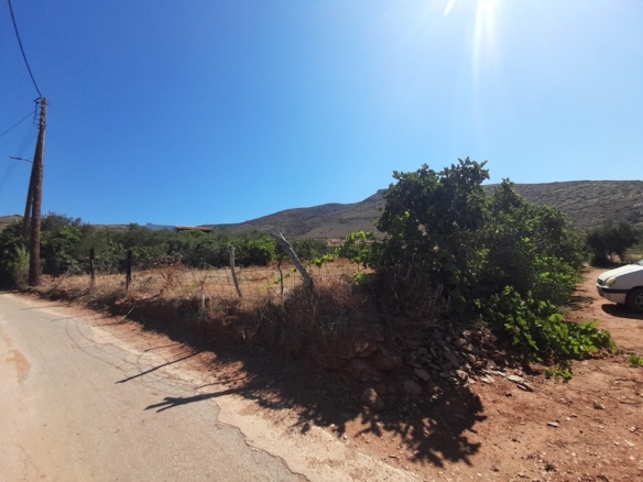 Κάτω Άγιος Πέτρος. Οικόπεδο εμβαδού 1862 m2