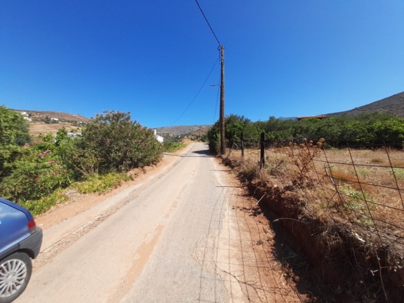 Κάτω Άγιος Πέτρος. Οικόπεδο εμβαδού 1862 m2