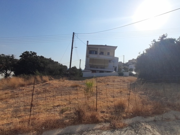 Chora Andros: Plot 474 m2 in a privellege location.