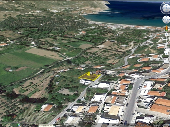 Chora Andros: Plot 474 m2 in a privellege location.