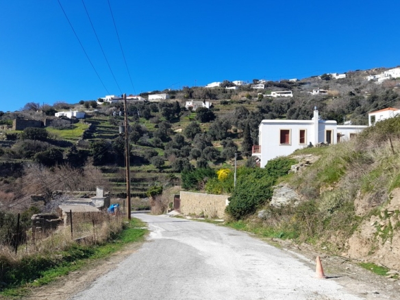 Land 1850.32 m2 buildable with a nice far sea view