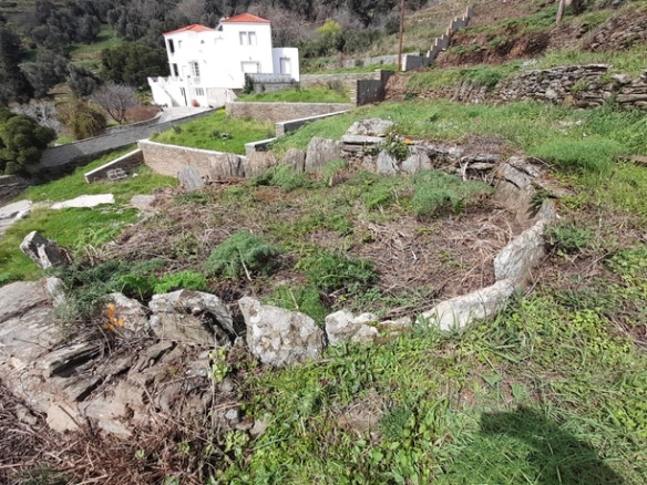 Land 1850.32 m2 buildable with a nice far sea view