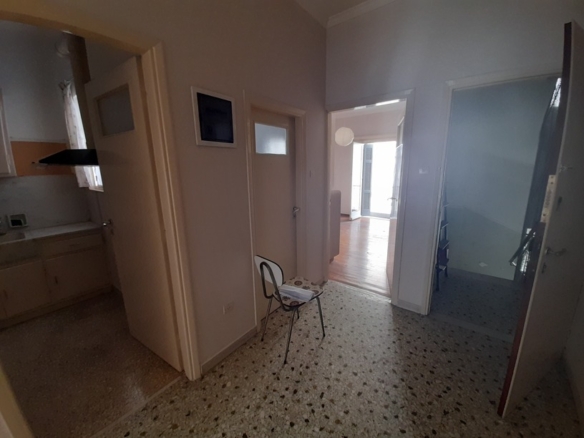 Διαμέρισμα 49,10 m2 Β-ορόφου, Μομφεράτου 65, Γκύζη, Αθήνα.
