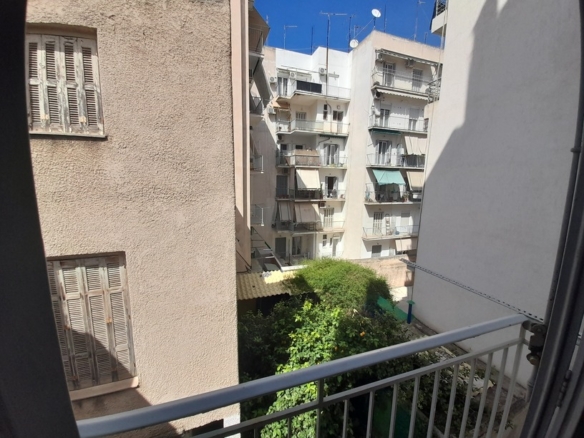 Διαμέρισμα 49,10 m2 Β-ορόφου, Μομφεράτου 65, Γκύζη, Αθήνα.