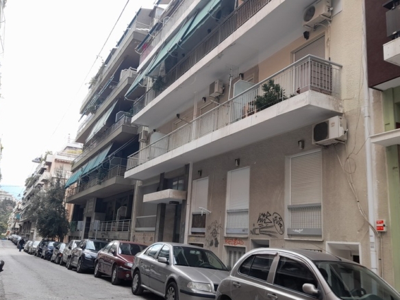 Athens. Apartment of 73 sq.m. in the first floor