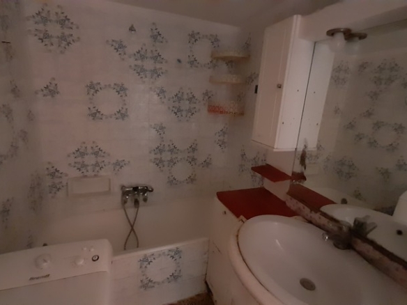 Athens. Apartment of 73 sq.m. in the first floor