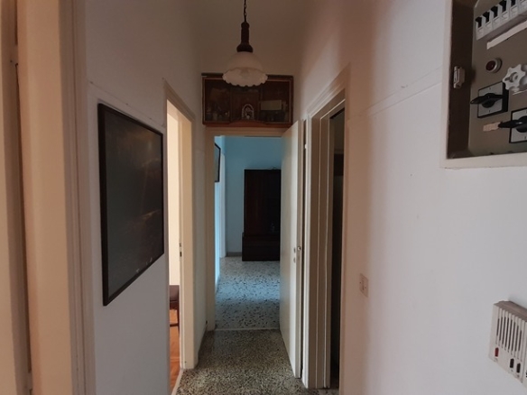 Athens. Apartment of 73 sq.m. in the first floor
