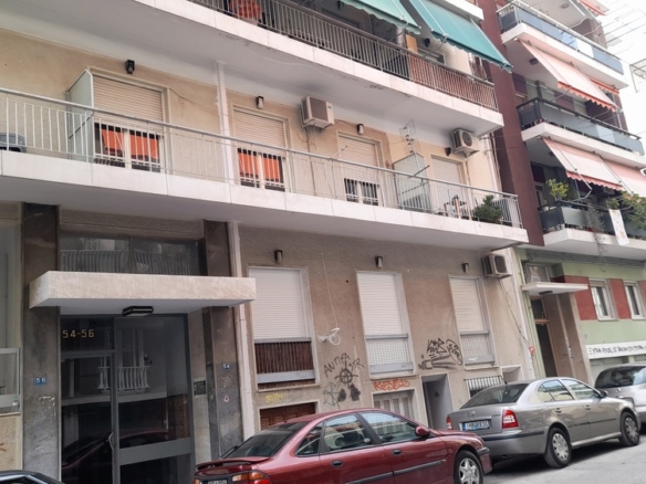 Athens. Apartment of 73 sq.m. in the first floor