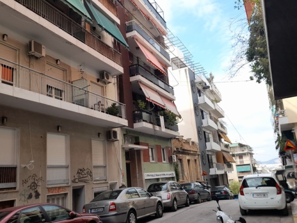 Athens. Apartment of 73 sq.m. in the first floor