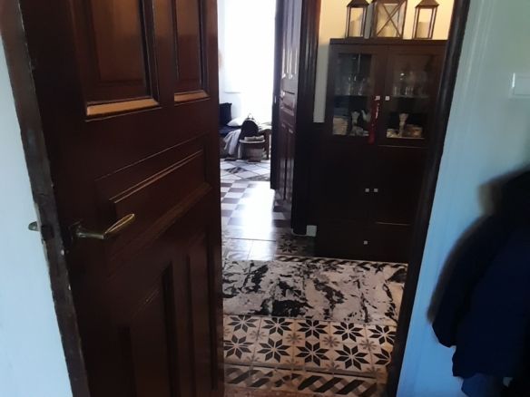 Χώρα Άνδρου. Κεντρική μονοκατοικία 152 m2 σε οικόπεδο 430 m2