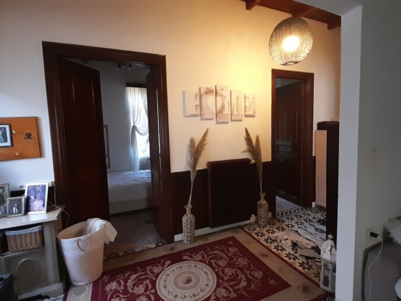 Χώρα Άνδρου. Κεντρική μονοκατοικία 152 m2 σε οικόπεδο 430 m2
