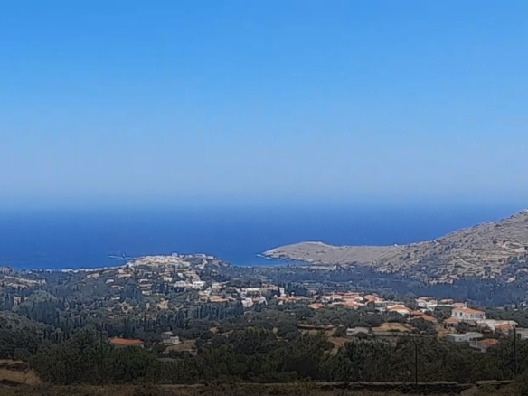 Αγροτεμάχιο 10.042 m2 με Πανοραμική Θέα στη Θάλασσα και στη Χώρα Άνδρου.